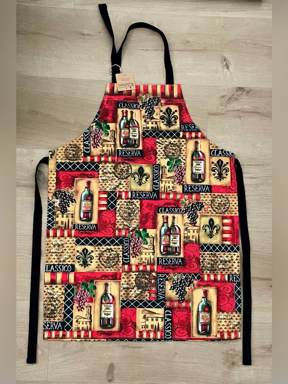NWT Kay Dee Designs Chef Apron with Wine Bottle Print - Red, Tan, Green